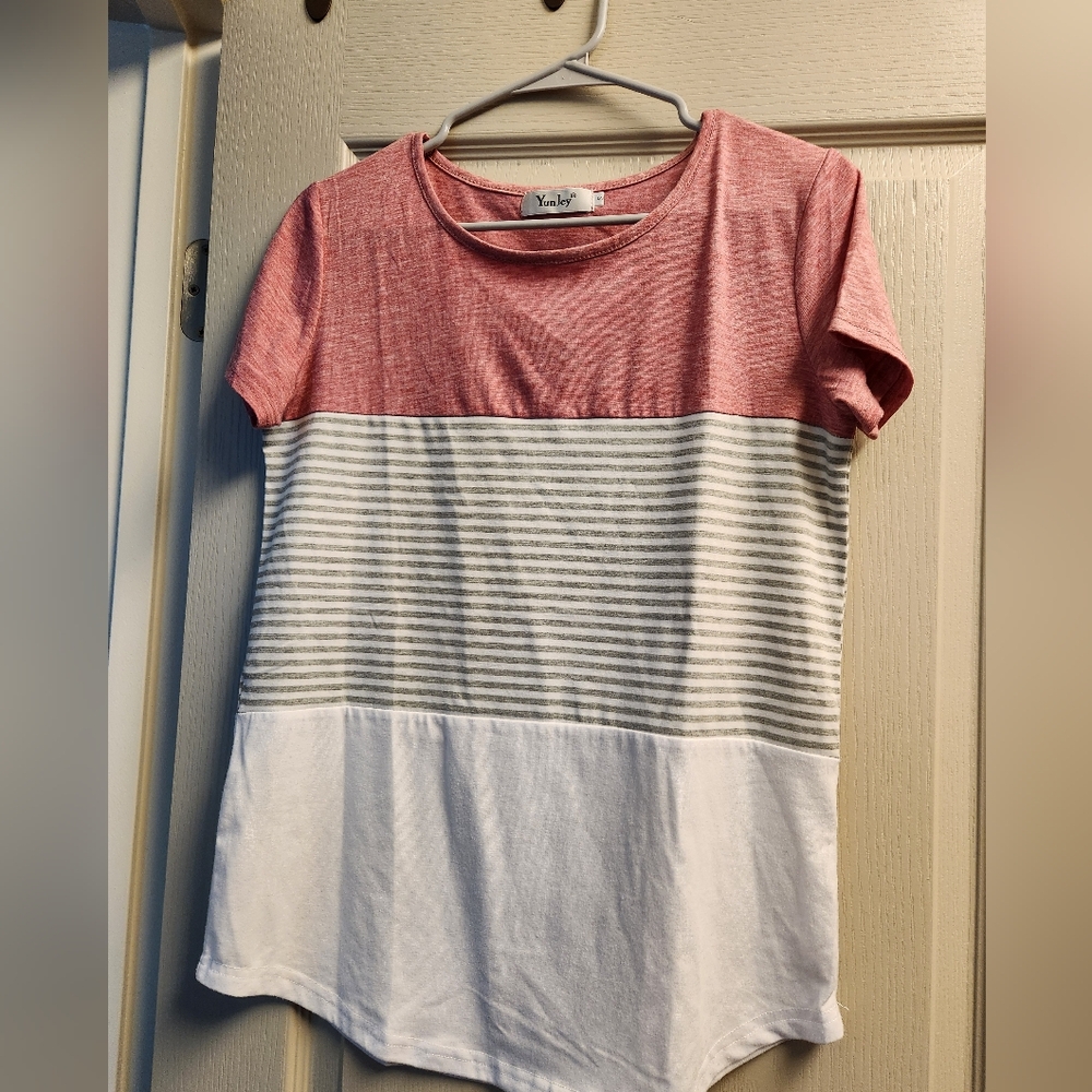 Younjey Pink and White Striped Women's Tunic Top
